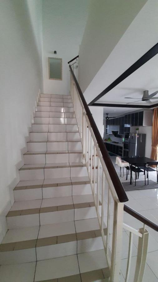 Homestay Greenway Pasir Gudang Eksteriør bilde